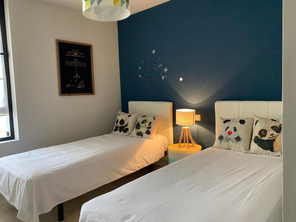 Luxury House 110 M2 On The Beach, Pool, Parking Torremolinos Esterno foto